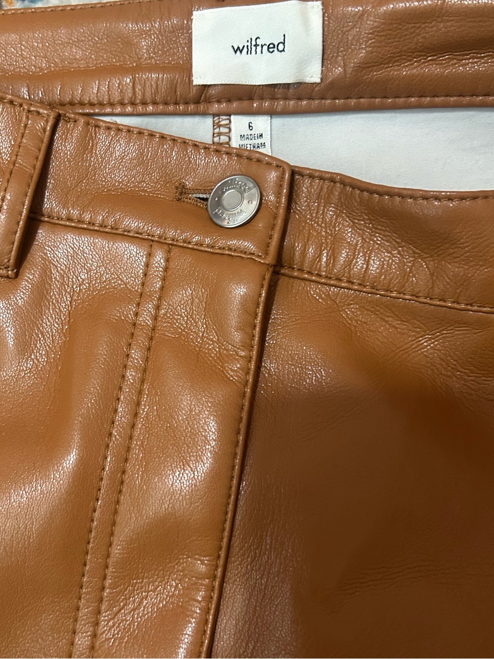 ARITZIA WILFRED Melania High Rise Vegan Camel Faux Leather Pants - Picture 8 of 8